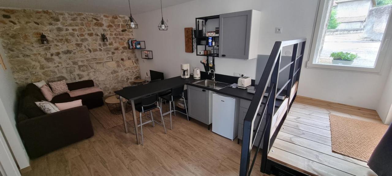 Appartement Chaleureux En Ardeche La Roche-de-Glun المظهر الخارجي الصورة