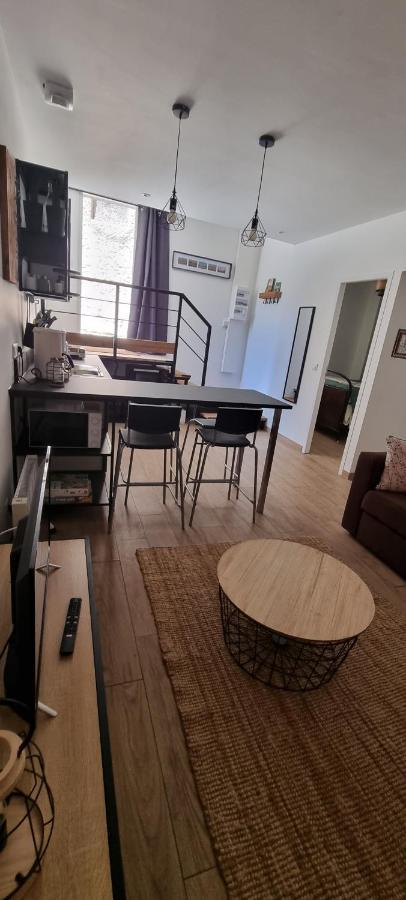 Appartement Chaleureux En Ardeche La Roche-de-Glun المظهر الخارجي الصورة